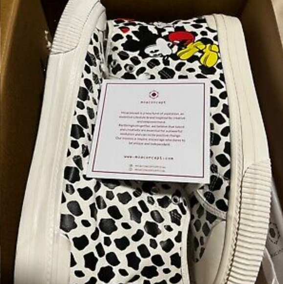 Moaconcept Mickey Mouse Sneakers - Picture 5 of 8